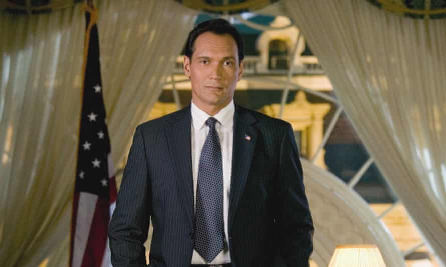 Jimmy Smits as Matthew Santos in the West Wing.