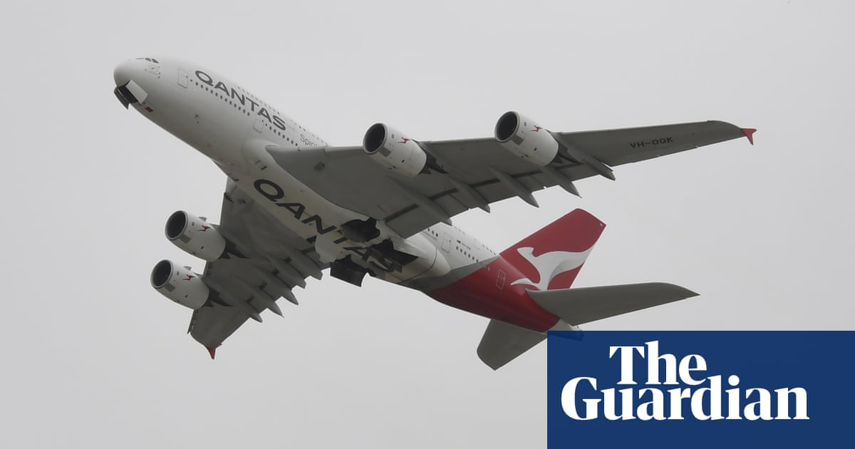 Qantas plane en route to London makes emergency landing in Azerbaijan