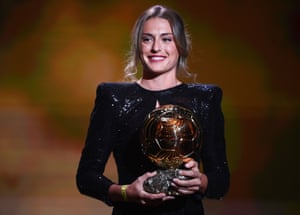 Barcelona’s midfielder Alexia Putellas poses after winning the women’s Ballon d’Or award.