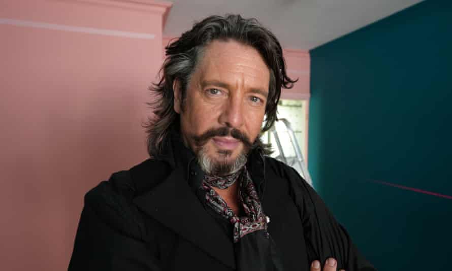 TV tonight: a documentary about water, the basis of life on Earth | Television & radio 1 Laurence Llewelyn-Bowen, changing more rooms.