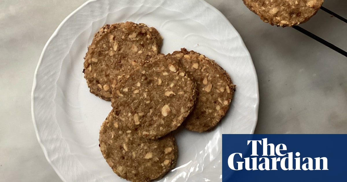 Rachel Roddy's recipe for hazelnut, spelt and butter biscuits | A kitchen in Rome