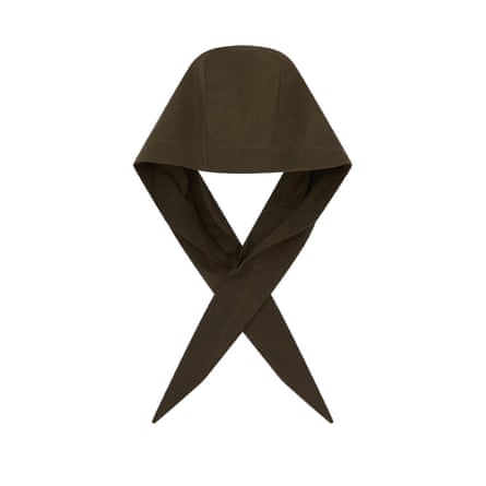 Plumo olive waxed hood