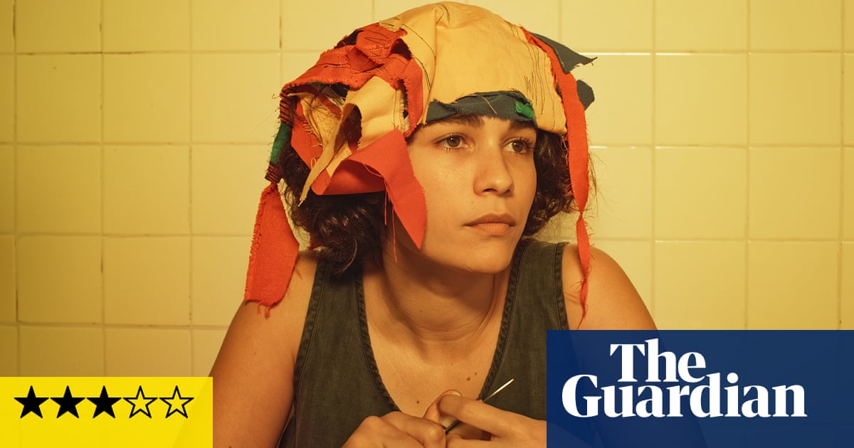 Crítica indirecta – Artistas que lutaram contra os fascistas em Portugal na década de 1950 – e hoje | Filme Crítica indirecta – Artistas que lutaram contra os fascistas em Portugal na década de 1950 – e hoje | Filme