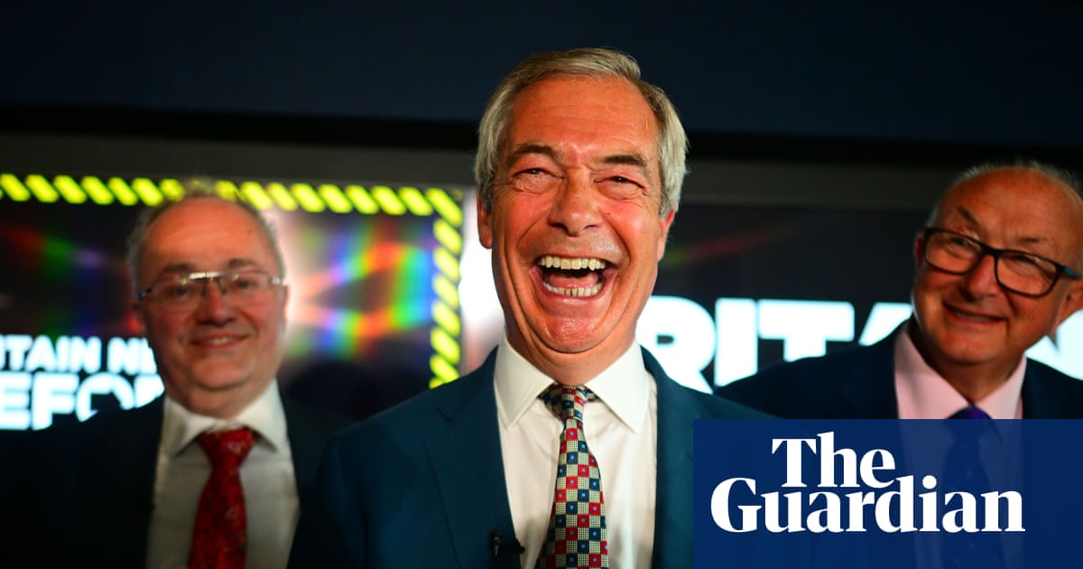 The Farage season: with its rivals away, Reform basks in summer headlines