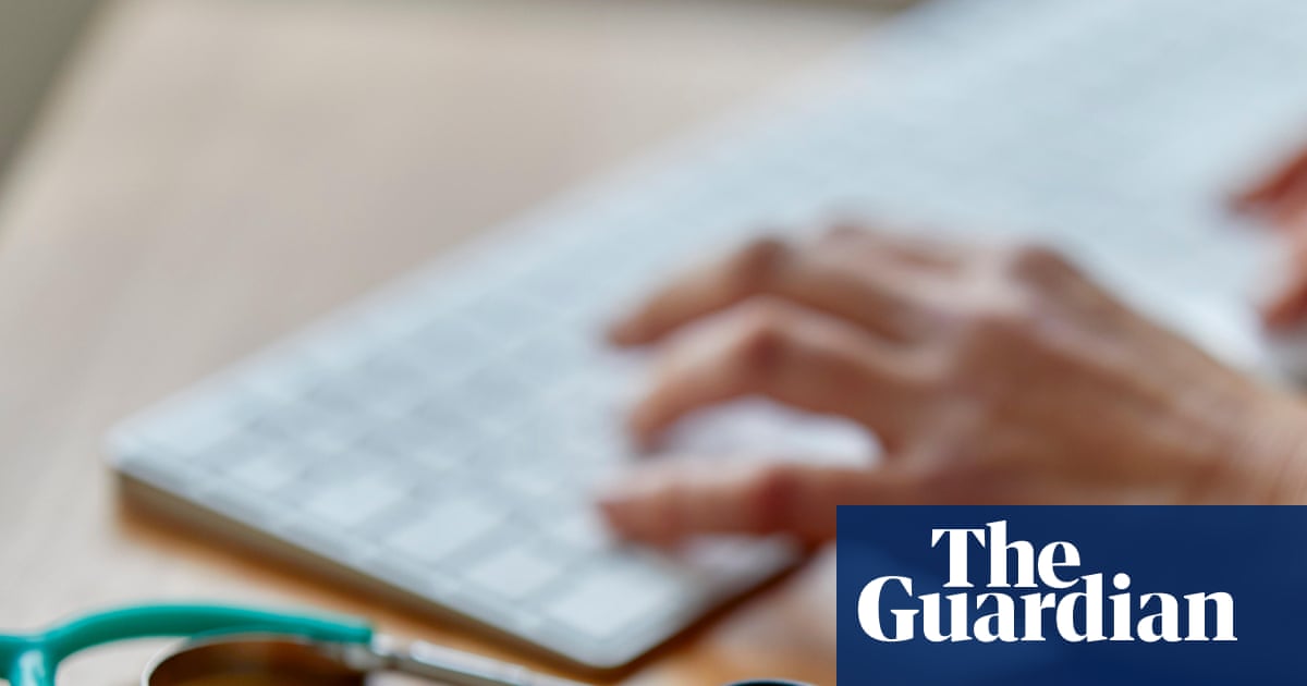 Thousands of women could be spared painful cancer exam by new NHS AI blood test