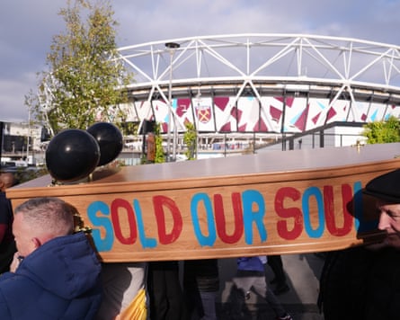 West Ham fans hold a protest against the club’s owners before kickoff