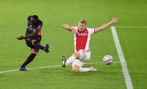 Mane shoots.