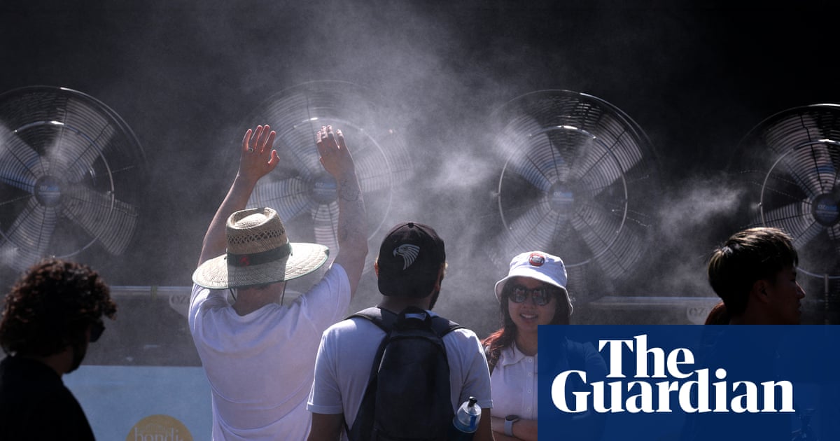 Heatwaves caused more than 1,000 deaths in Australia over four-year period, study finds | Health Heatwaves caused more than 1,000 deaths in Australia over four-year period, study finds | Health