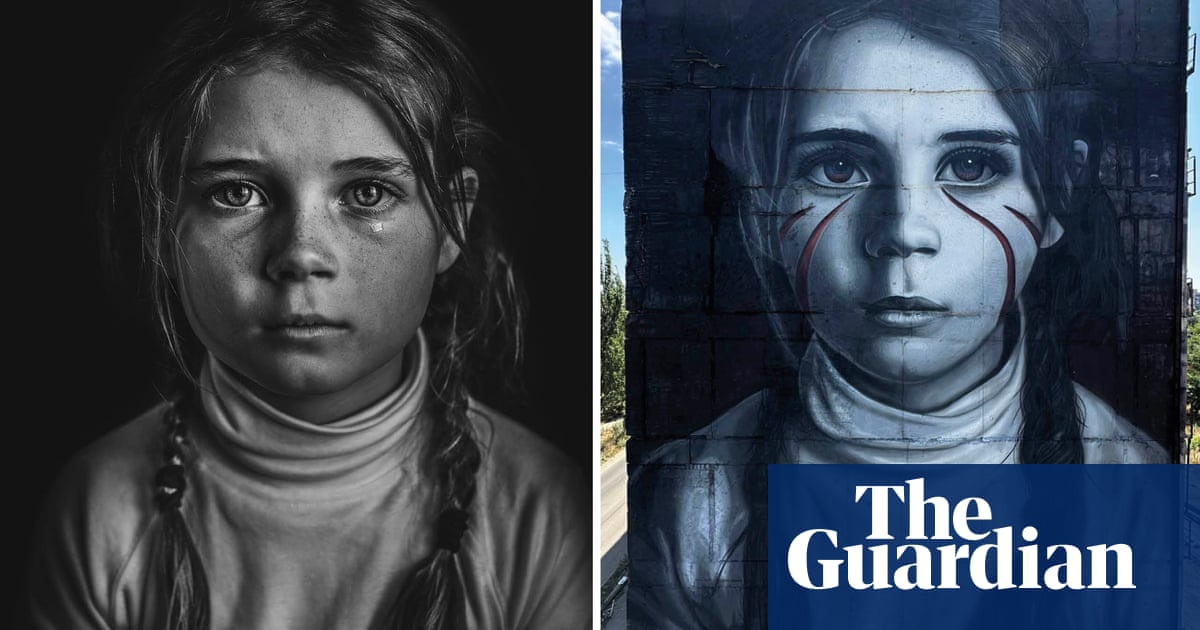 Photographer says street artist used daughter’s picture in pro-Russia mural