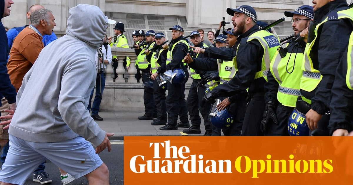 Johnson S Ugly Rhetoric Thrills The Far Right But He S Playing