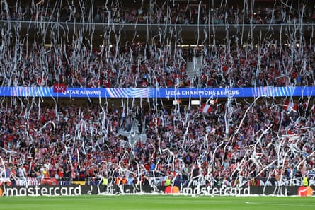 Atlético Madrid fans propulsion toilet insubstantial earlier nan Champions League semi-final first limb pinch Arsenal.