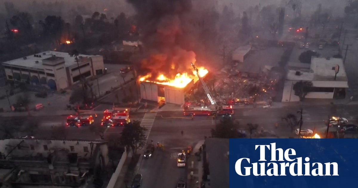 Drone footage shows scope of devastation from fire in Altadena neighborhood of LA – video Drone footage shows scope of devastation from fire in Altadena neighborhood of LA – video