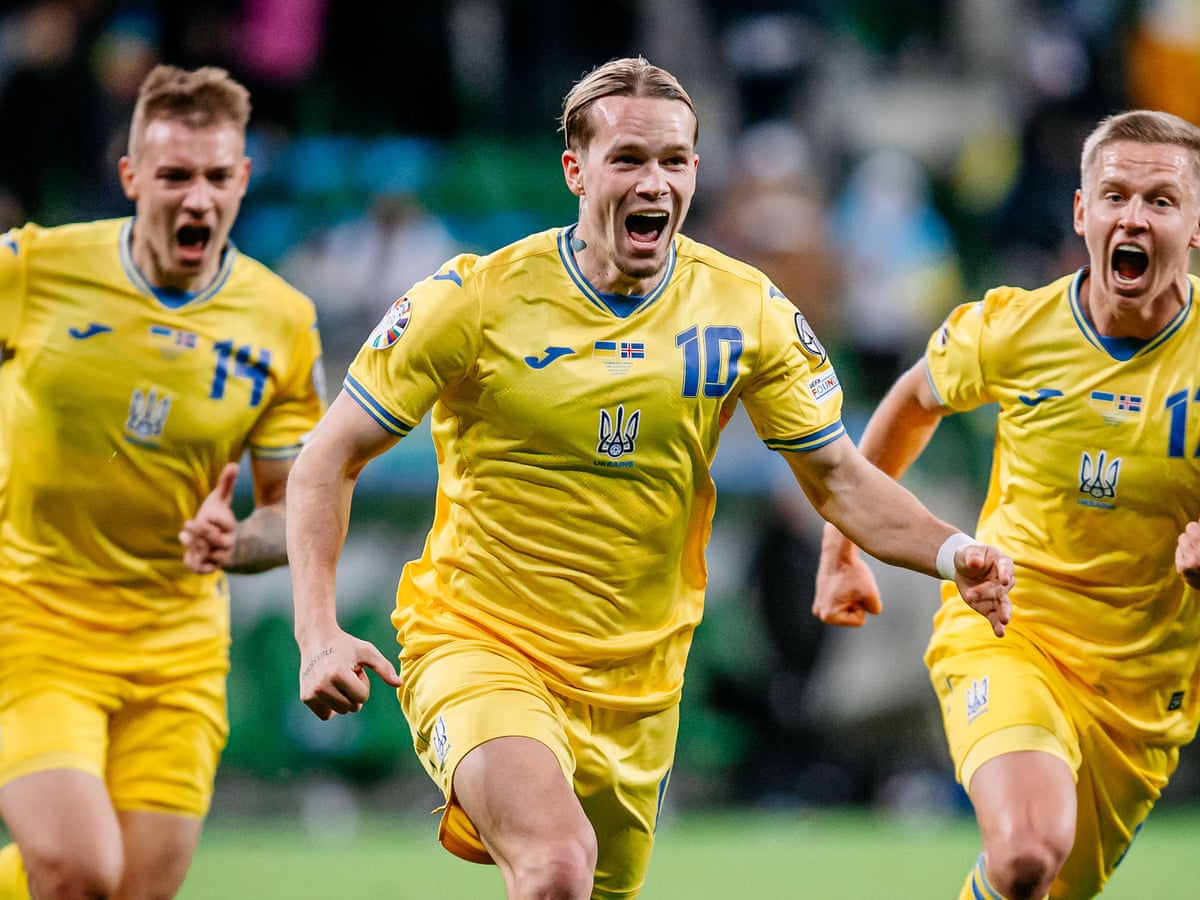 Mudryk strikes late as Ukraine defeat Iceland in playoff to reach