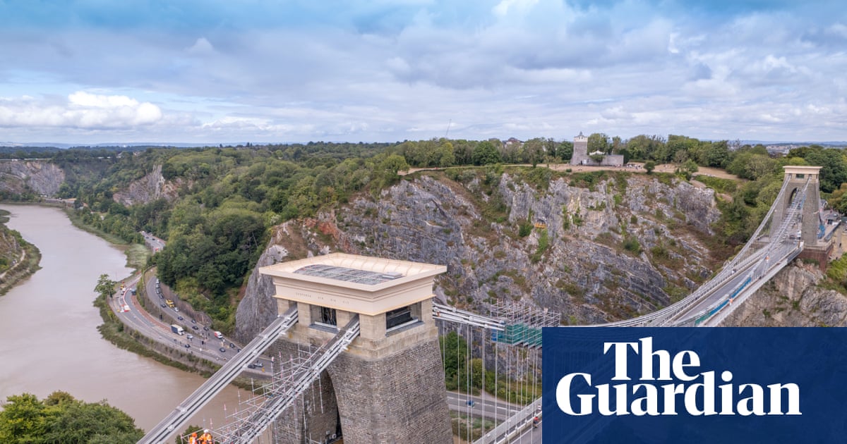‘Quite a project’: refurbishing the chains of Clifton Suspension Bridge