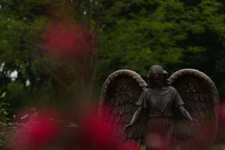 An angel sculpture