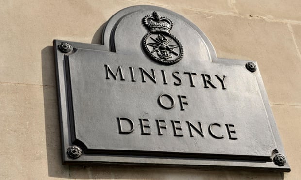 Photo of the sign for the Ministry of Defence in London. 