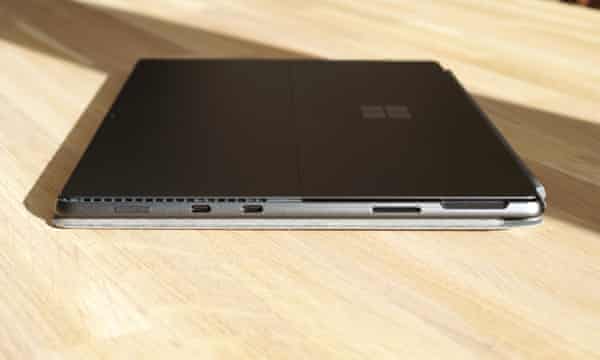 microsoft Surface pro 8 Test