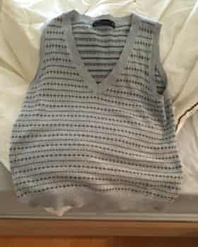 Sarah White’s grey stripy Zara tank top.