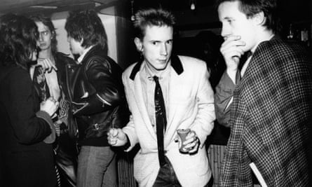 Kent (second left) at the Roxy with the Sex Pistols and Mark Perry, founder of fanzine Sniffin’ Glue, January 1976.