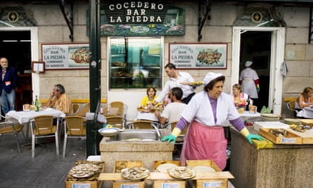 Seller of oysters, Vigo