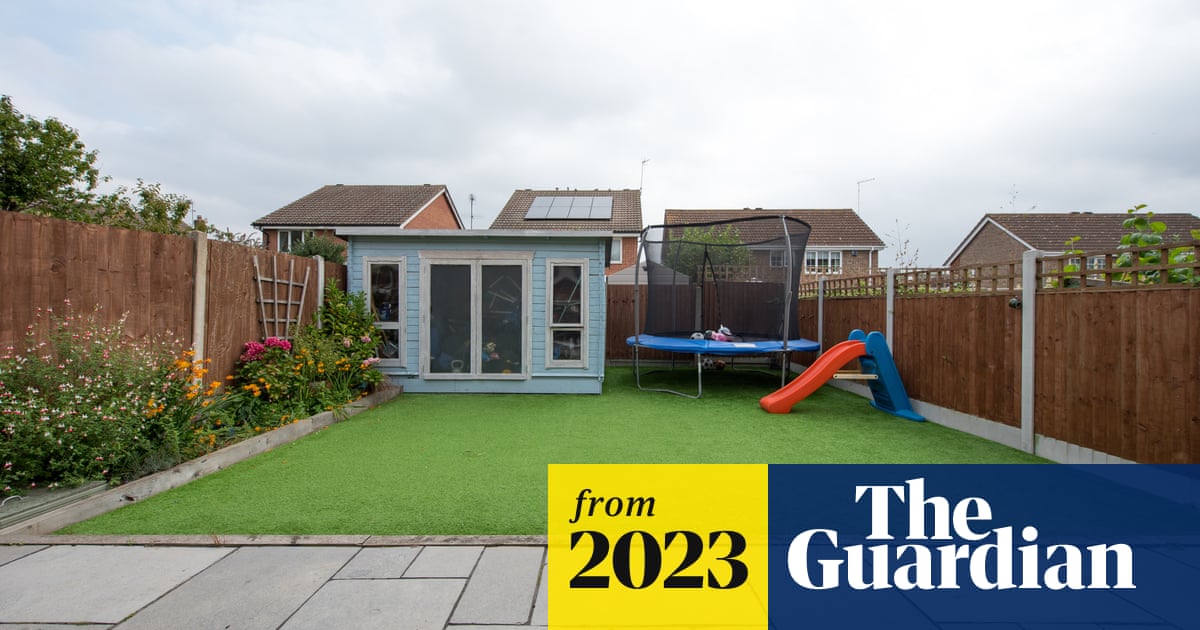 www.theguardian.com