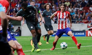 Chelsea’s Michy Batshuayi scores their second goal.