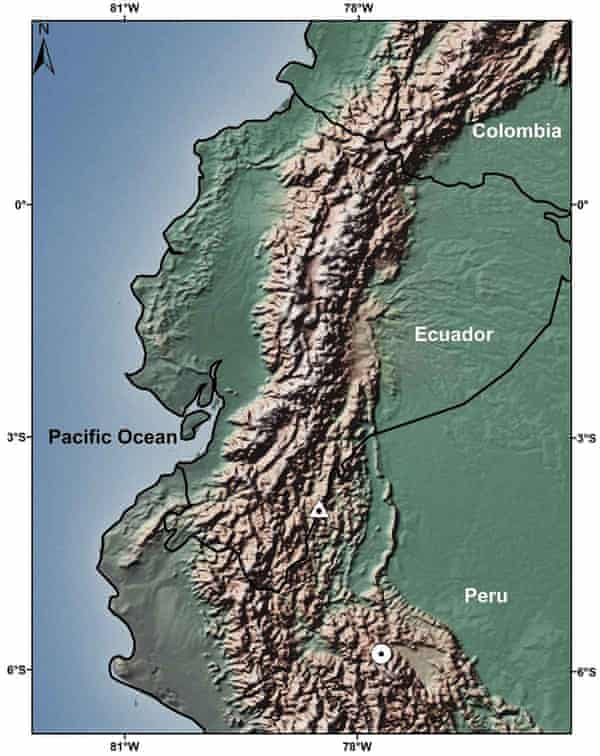 A triangle represents the locality where Pristimantis ledzeppelin was discovered.