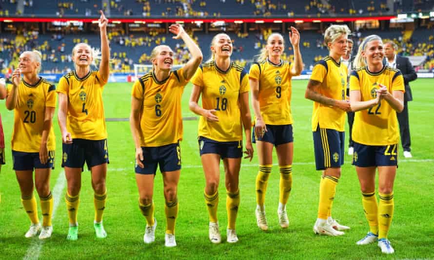 Swedia menikmati kemenangan pekan lalu atas Brasil di Stockholm.  Bisakah mereka merayakannya lagi di Wembley?