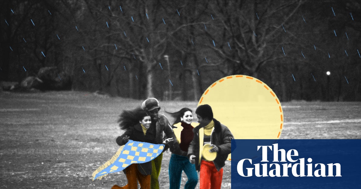 The kindness of strangers: My son was unconscious and I frantically called out for help – then five teenagers came running | Parents and parenting The kindness of strangers: My son was unconscious and I frantically called out for help – then five teenagers came running | Parents and parenting