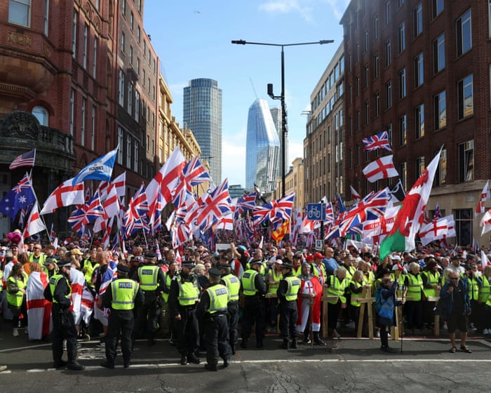 Police say 110,000 attending ‘unite the kingdom’ rally in London, with some in crowd attacking officers – UK politics live