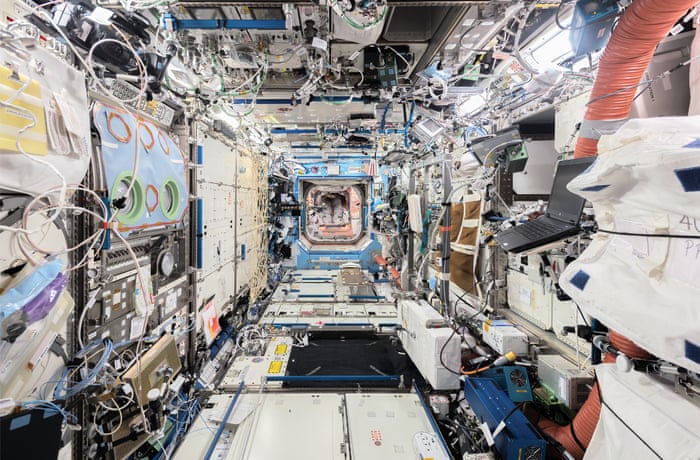 International Space Station Photos Inside - Jamas the olvidare