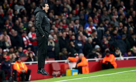 Unai Emery suggested Arsenal’s confidence on the pitch could be lifted by their fans.
