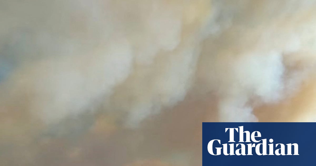 Photo: The Guardian Hawk Fire Forces 42,000 Evacuations Near Reno as Blaze Hits 13,000 Acres