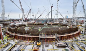 Basis reaktor pertama di Hinkley Point C disiapkan untuk tuang beton terbesar di Inggris.