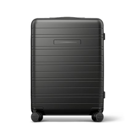 Horizn Studios H6 Pro Check-In Luggage (61L) suitcase