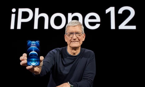 Apple’s chief executive, Tim Cook, with the new iPhone 12 Pro