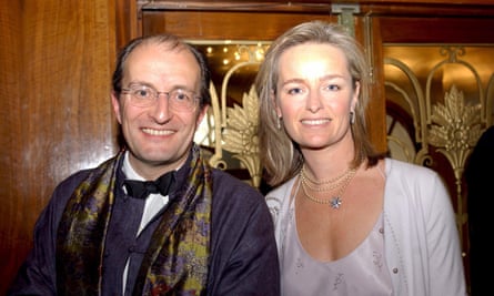 Hesketh-Harvey and his then wife Catherine Rabett in 2004.