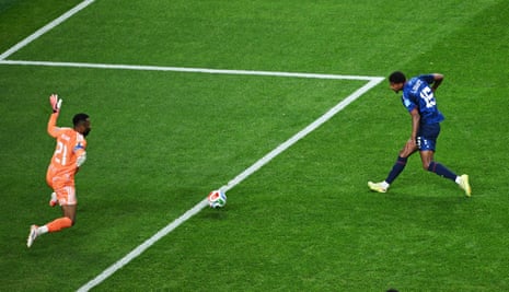 Laros Duarte in action with Saudi Arabia's Mohammed Al-Owais