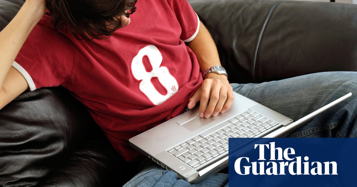Which Laptop Should I Buy My Youtube Friendly 14 Year Old How To Play Roblox On Laptop Youtube How To Play Roblox On Laptop Youtube Which Laptop Should I Buy My Youtube Friendly 14 Year Old