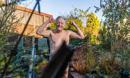 Onze ans après avoir découvert le naturisme, Haywood dit qu'il ajoute 