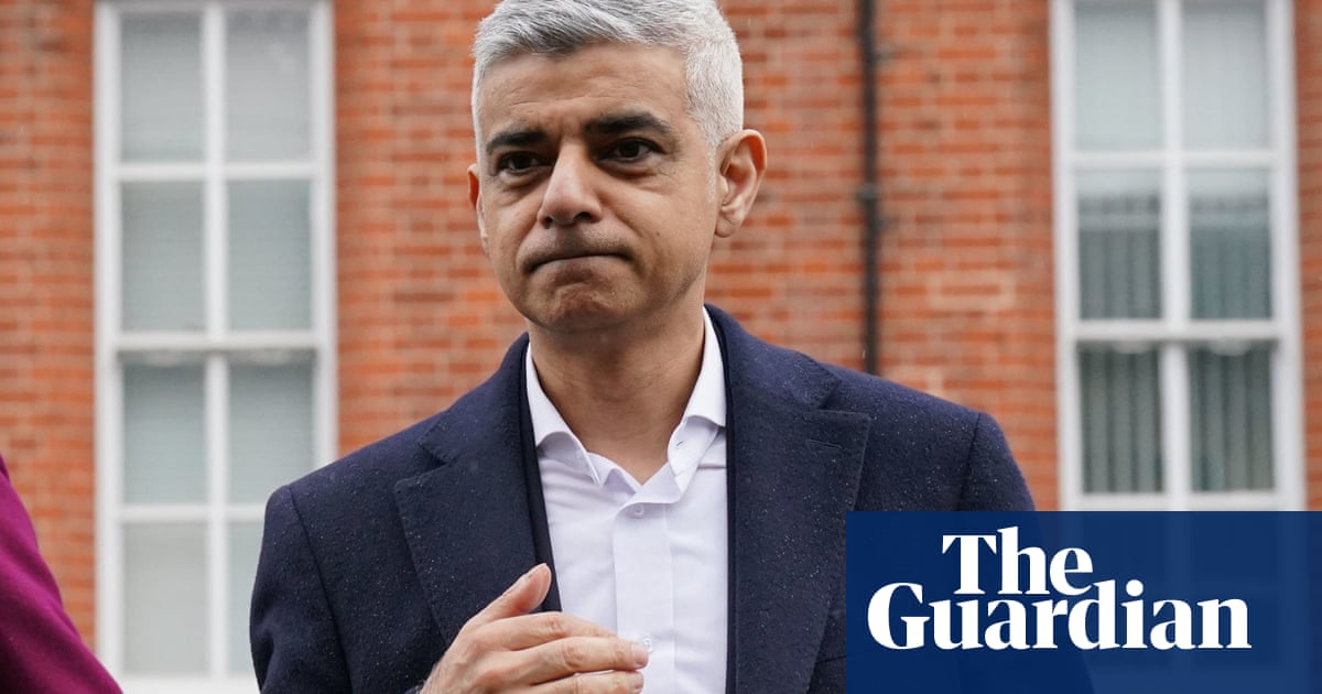 Controversial attack ad on Sadiq Khan made solely by Tory HQ, source says