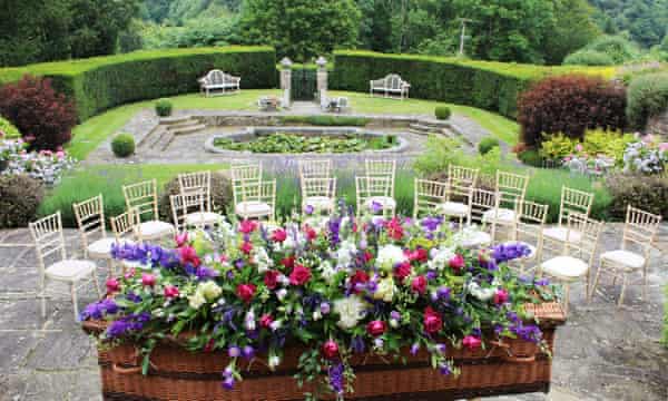 The Bespoke Funeral Director It S About Handling Death