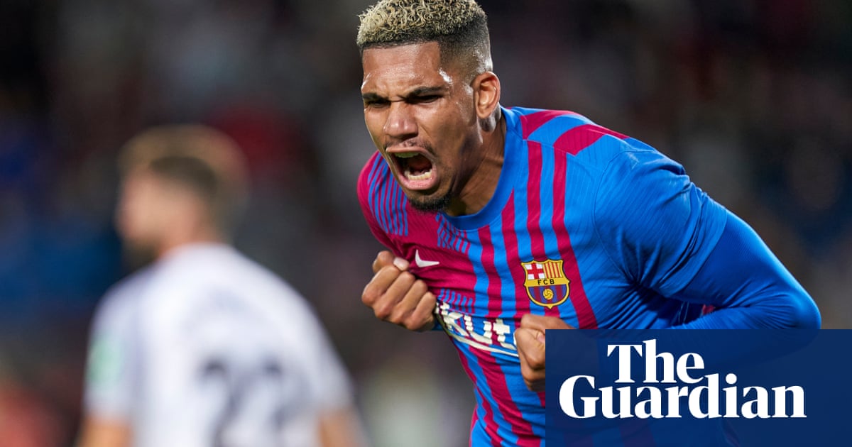 Ronald Araujo’s late equaliser spares Barcelona’s blushes against Granada
