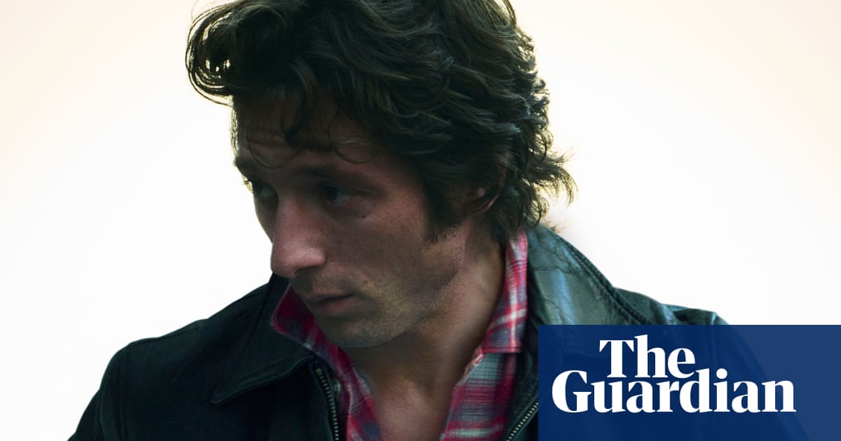 Jeremy Allen White’s debut as Bruce Springsteen captured in first photo | Film Jeremy Allen White’s debut as Bruce Springsteen captured in first photo | Film