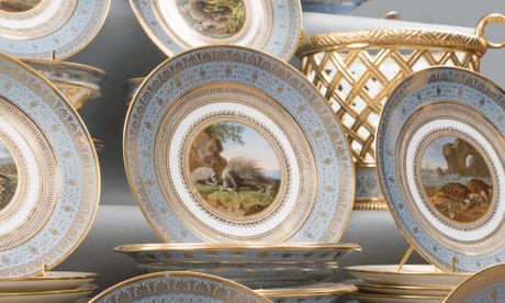 One’s old china: set of plates fit for the Queen comes up for auction