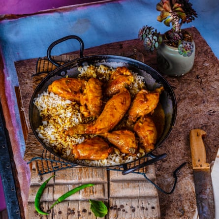 Philippines chicken adobo with rice – adobong manok.