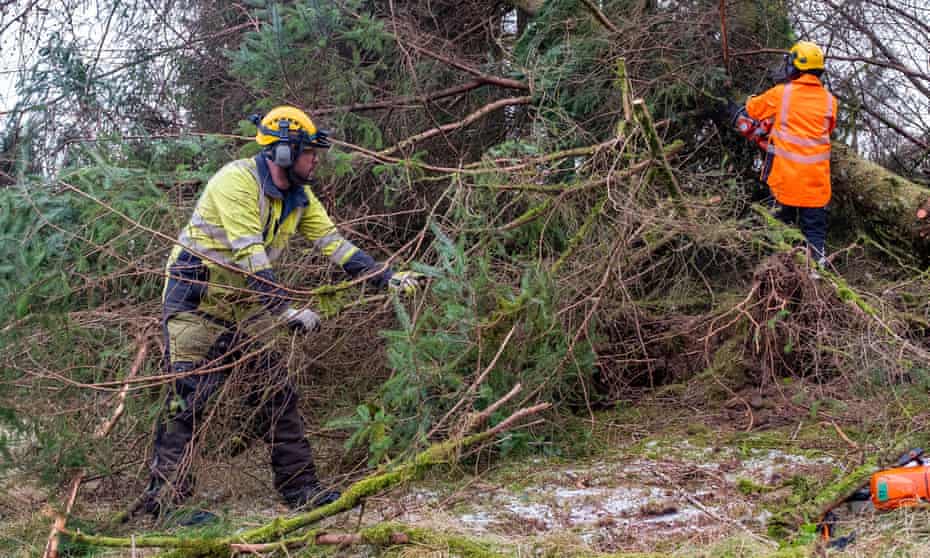 how have you been affected by storm arwen uk weather the guardian how have you been affected by storm arwen uk weather the guardian