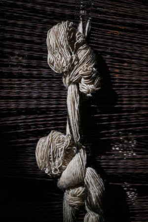 Knotted fabric
