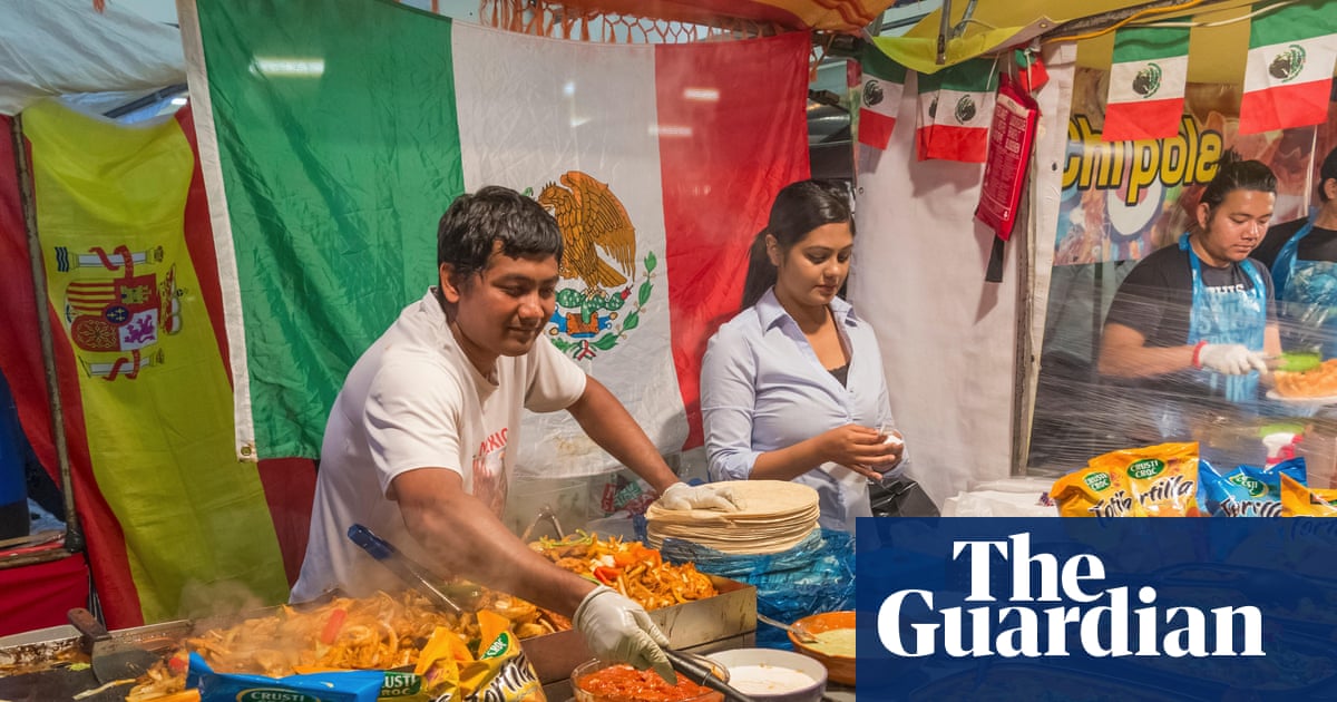 Enjoying international cuisines makes people more tolerant, UK study finds
