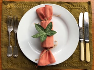 Reusable fabric crackers dramatically reduce Christmas waste